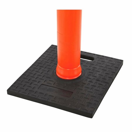 GLOBAL INDUSTRIAL Rubber Base For Delineator Post, Square 670606